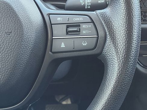 Certified 2023 Honda HR-V LX image 28