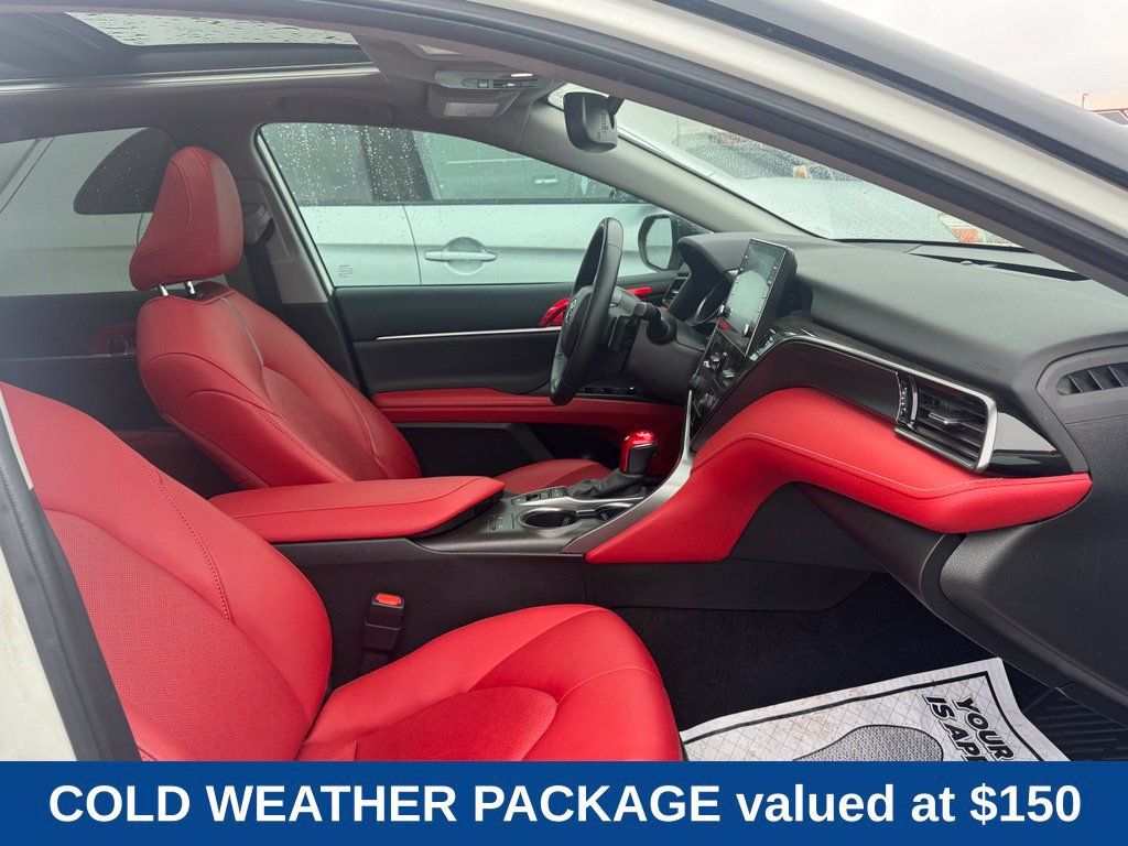 Used 2022 Toyota Camry XSE AWD/4WD image 9