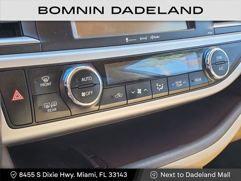 Used 2018 Toyota Highlander Plus image 23