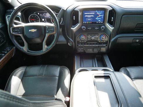 Used 2021 Chevrolet Silverado 2500 High Country w/ Z71 Off-Road Package AWD/4WD image 19