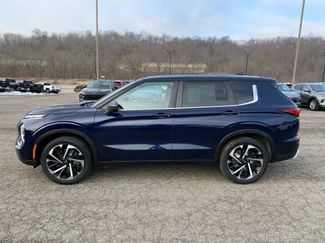 Used 2022 Mitsubishi Outlander SE video 2