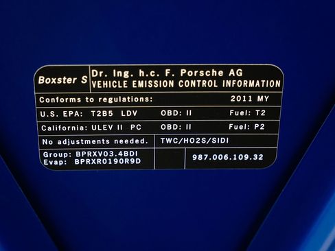 Used 2011 Porsche Boxster Spyder RWD image 40