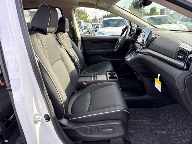 New 2026 Honda Odyssey Elite image 9