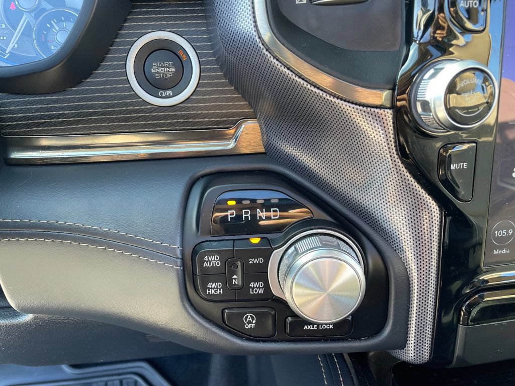 Used 2021 RAM 1500 Limited AWD/4WD image 29