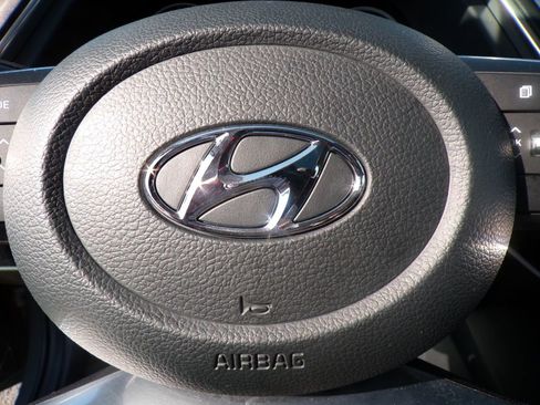 Used 2023 Hyundai Sonata SEL w/ Convenience Package image 22