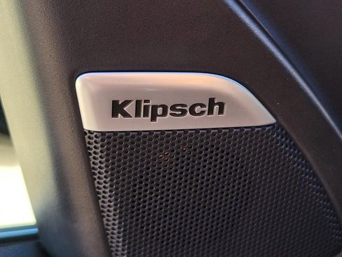 New 2026 Nissan Armada SL w/ Captain's Chari Seat Package image 20