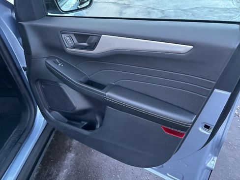 Used 2022 Ford Escape SE w/ Convenience Package image 6