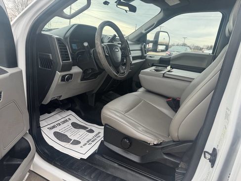 Used 2020 Ford F350 XL w/ Power Equipment Group image 13