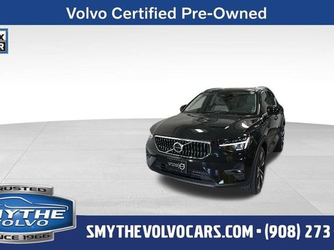 Certified 2024 Volvo XC40 B5 Plus w/ Protection Package Premier AWD/4WD image 1