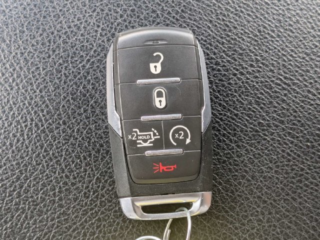 Used 2025 RAM 1500 Big Horn AWD/4WD image 33