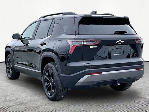 New 2026 Chevrolet Equinox LT FWD image 4