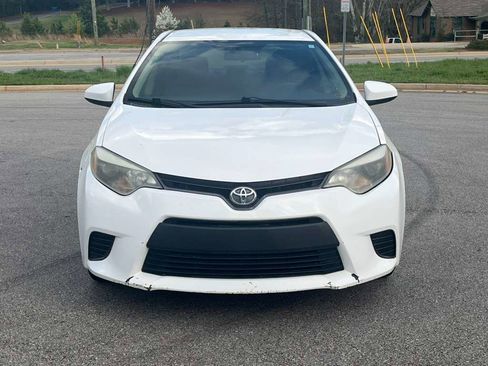 Used 2015 Toyota Corolla LE image 5