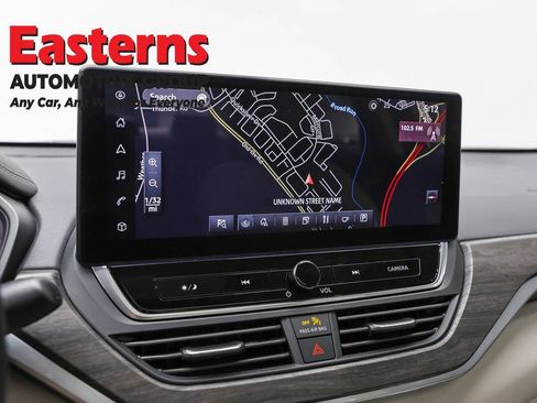 Used 2024 Nissan Altima 2.5 SL AWD/4WD image 19
