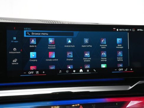 Used 2026 BMW M5 w/ Carbon Package image 59