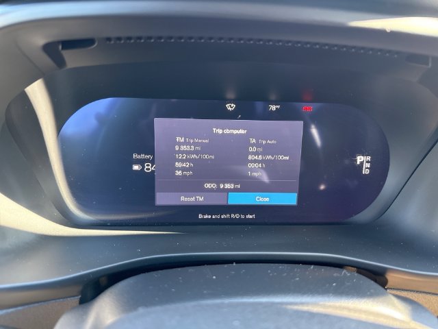 Certified 2026 Volvo EX40 Ultra AWD/4WD image 13