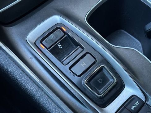 Certified 2019 Honda Accord EX image 19