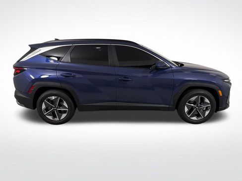 Used 2026 Hyundai Tucson SEL FWD image 2