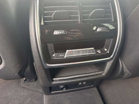 Used 2024 BMW X5 xDrive50e image 16