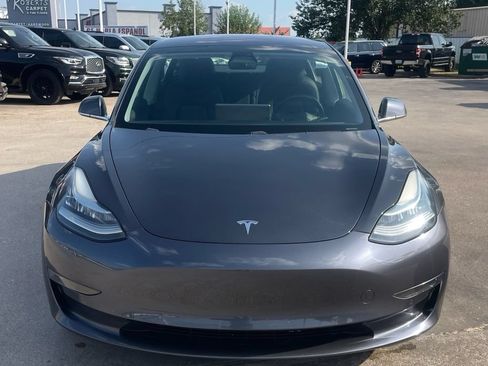 Used 2018 Tesla Model 3 Long Range RWD image 7
