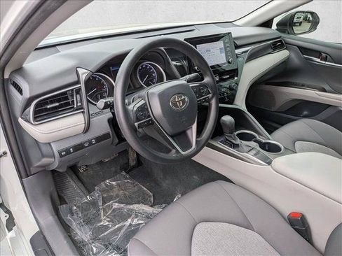 Used 2023 Toyota Camry LE FWD image 10