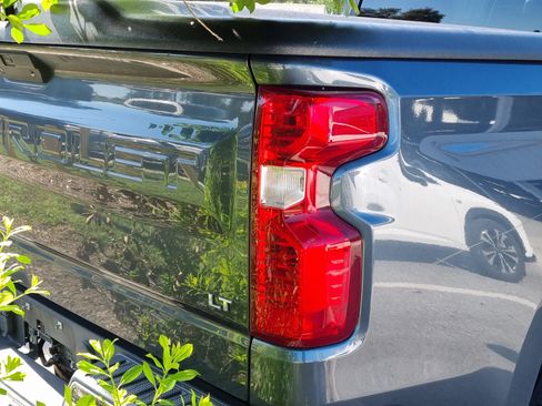 Used 2020 Chevrolet Silverado 1500 LT w/ All-Star Edition RWD image 9