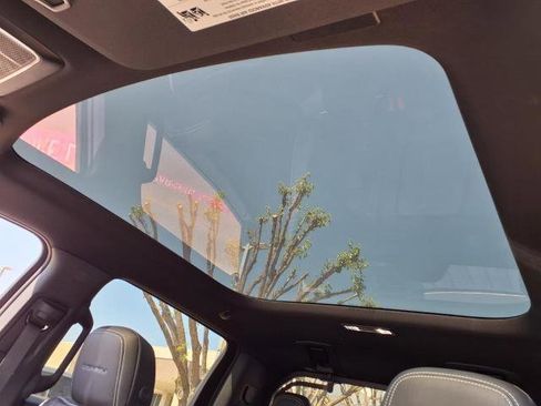 New 2025 GMC Sierra EV Denali image 5