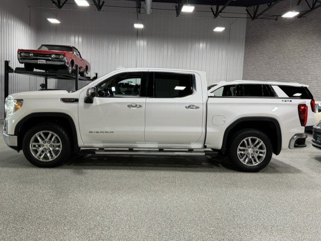 Certified 2021 GMC Sierra 1500 SLT w/ SLT Premium Package AWD/4WD image 2