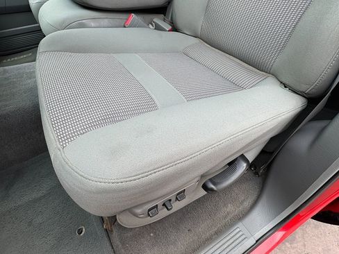 Used 2007 Dodge Ram 3500 Truck SLT image 24