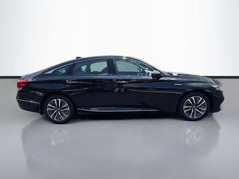Used 2019 Honda Accord Touring image 8