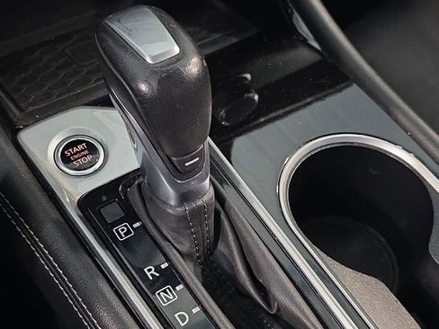 Used 2024 Nissan Altima 2.5 SV w/ SV Premium Package FWD image 22