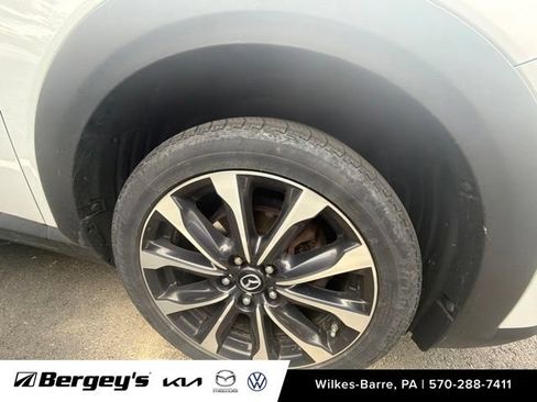 Used 2019 MAZDA CX-3 Touring AWD/4WD image 19