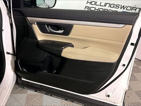 Used 2019 Honda CR-V LX image 19