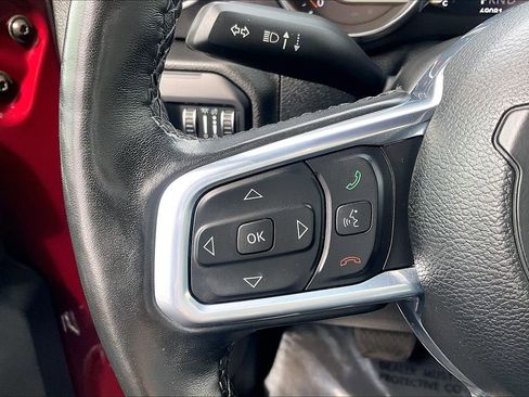 Used 2021 Jeep Wrangler Unlimited Sahara AWD/4WD image 12