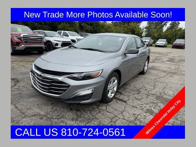 Used 2023 Chevrolet Malibu LS FWD image 1