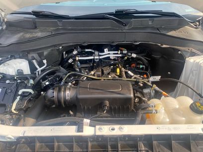 Used 2022 Ford Explorer XLT w/ Class IV Trailer Tow Package