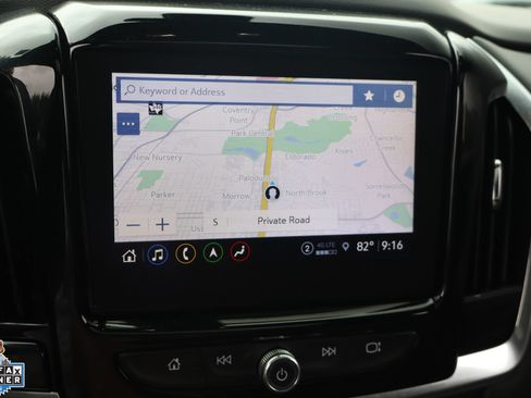 Used 2023 Chevrolet Traverse Premier FWD image 22