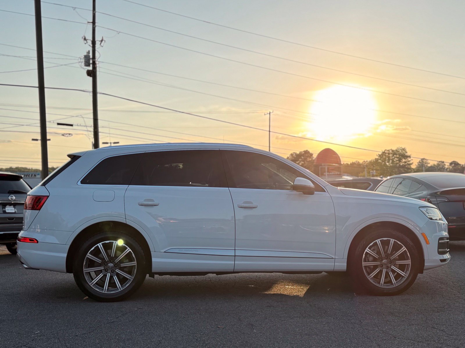 Used 2018 Audi Q7 3.0T Prestige AWD/4WD image 6