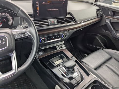 Used 2023 Audi Q5 2.0T Premium Plus w/ Premium Plus Package image 17