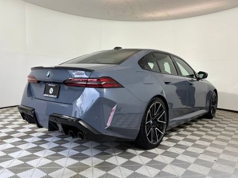 Used 2026 BMW M5 w/ Executive Package AWD/4WD image 7