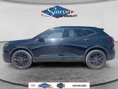 Used 2022 Chevrolet Blazer LT w/ LPO, Black Accent Package AWD/4WD image 2