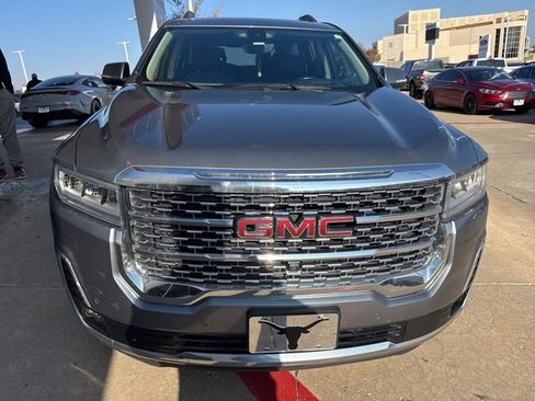 Used 2021 GMC Acadia Denali w/ Denali Technology Package image 3