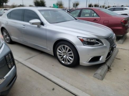 Used 2013 Lexus LS 460 L image 1