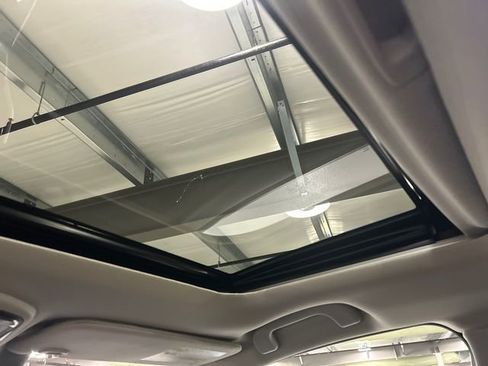 Used 2023 Subaru Legacy Premium image 25