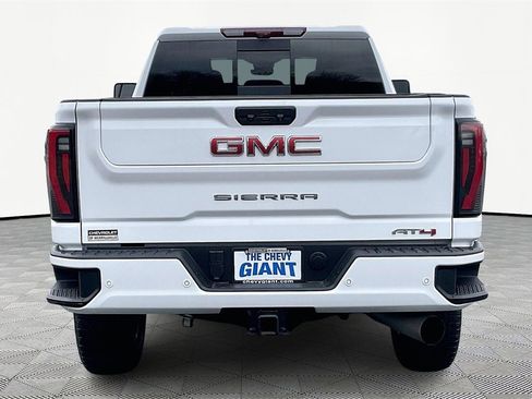 Used 2025 GMC Sierra 3500 AT4 w/ AT4 Premium Plus Package image 6