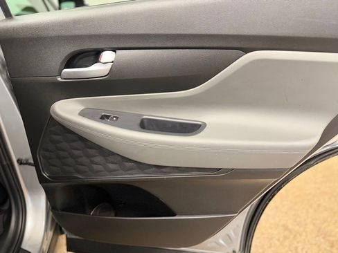 Used 2023 Hyundai Santa Fe SEL image 21