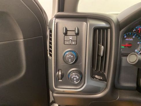 Used 2017 Chevrolet Silverado 2500 LT w/ LT Fleet Convenience Package image 15
