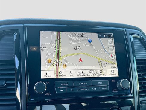 Used 2023 Nissan Titan PRO-4X w/ Pro-4x Convenience Package image 13