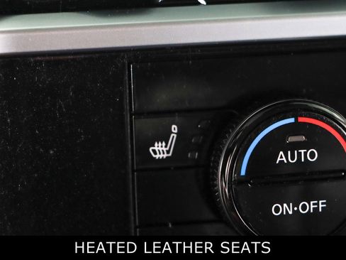 Used 2022 Nissan Pathfinder SL image 21