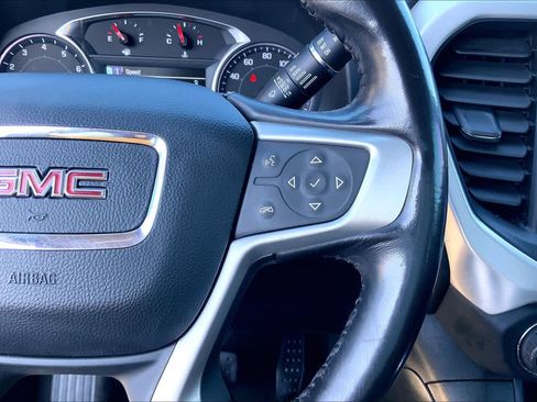 Used 2019 GMC Acadia SLT image 22