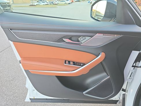 Used 2024 Jaguar F-PACE R-Dynamic S image 25